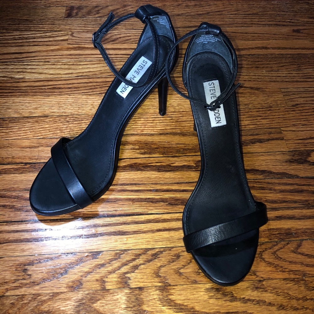 Steve Madden black stiletto sandal